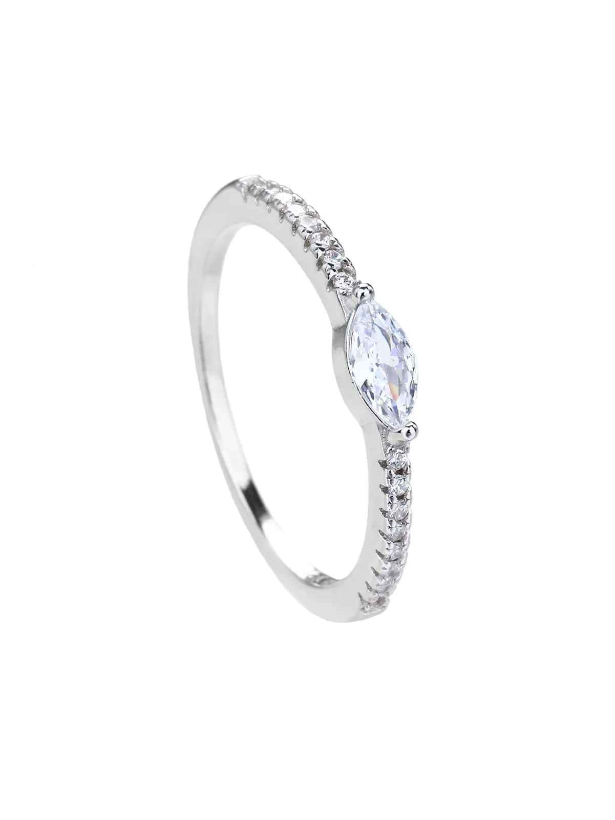 Anillo de plata talla navette circonita con baño de rodio